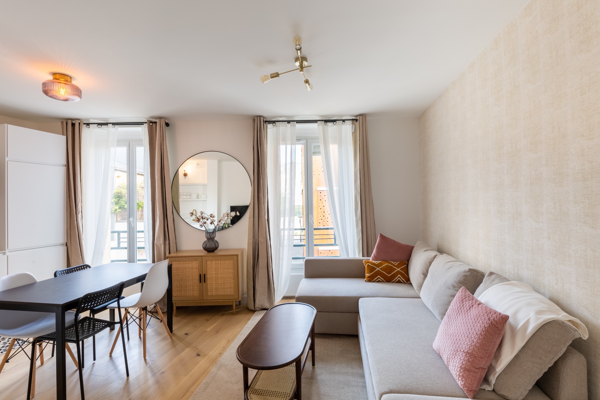 Luxury flat in arty neighborhood