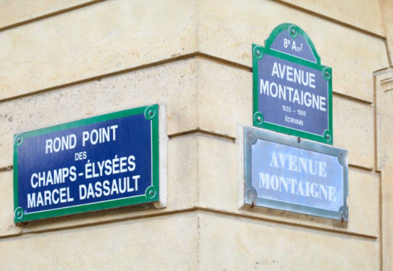 Montaigne Royal Suite