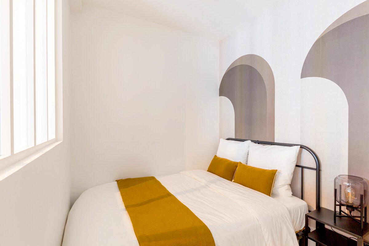 Ponthieu · Perle des Champs-Elysées