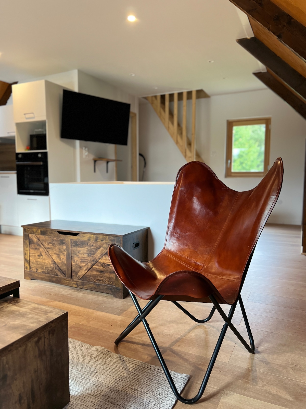 Chalet vue montagnes • Proche centre • 6 pers